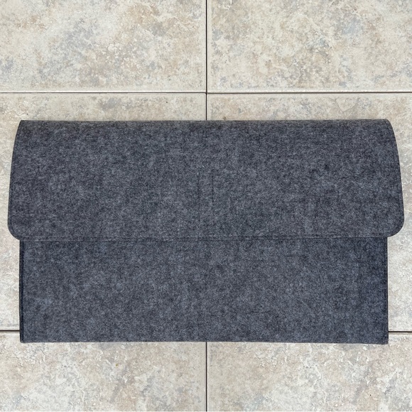 Felt Wool Laptop Sleeve Case - Picture 4 of 5